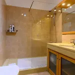 By Interhome * Каркавелуш