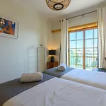 By Interhome Carcavelos (Lisbon)