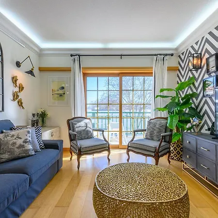 By Interhome